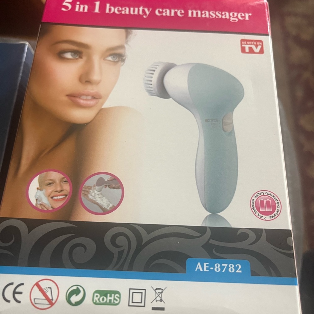 5-in-1 Beauty Care Massager